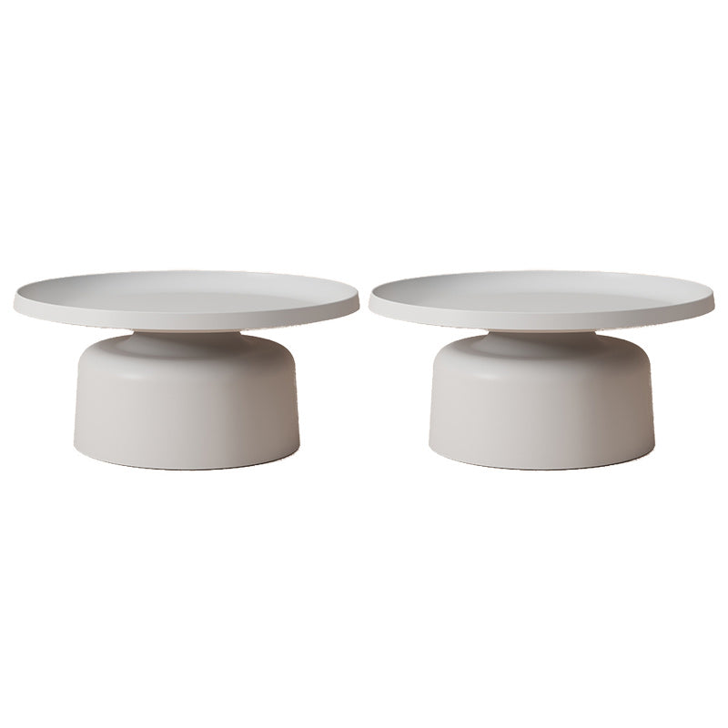 Contemporary Corner Table Metal Round Pedestal Accent Side Table 30"L x 30"W x 14"H Gray-White 2 Clearhalo 'Coffee & Accent Tables' 'End & Side Tables' 'end_side_tables' 'furn' 'furn_end_side_tables' 'Furniture' 'Living Room Furniture' 7316143