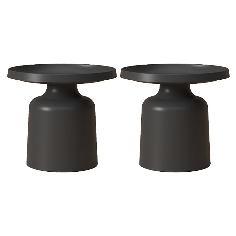 19" Wide Contemporary Corner Table Metal Round Accent Side Table Black 2 Clearhalo 'Coffee & Accent Tables' 'End & Side Tables' 'end_side_tables' 'furn' 'furn_end_side_tables' 'Furniture' 'Living Room Furniture' 7320677
