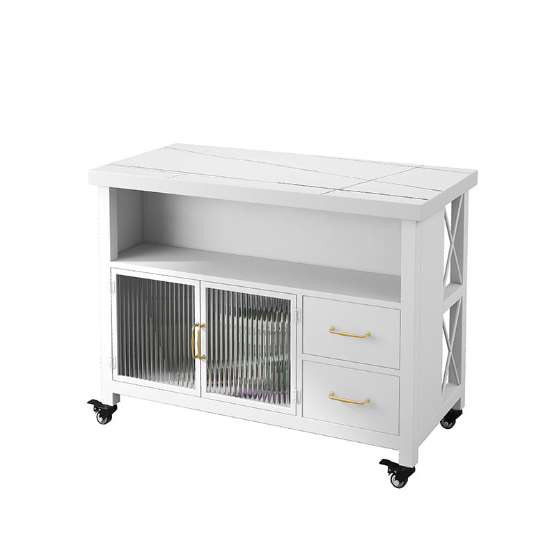 Table de l'îlot de cuisine à la maison