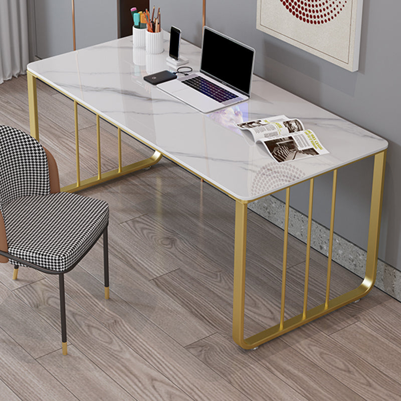 Bureau de bureau contemporain incurvé finition antique finit bureau avec des jambes métalliques