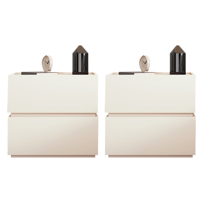 引き出し付きの木製ナイトテーブルコンテンポラリーベッドサイドキャビネット