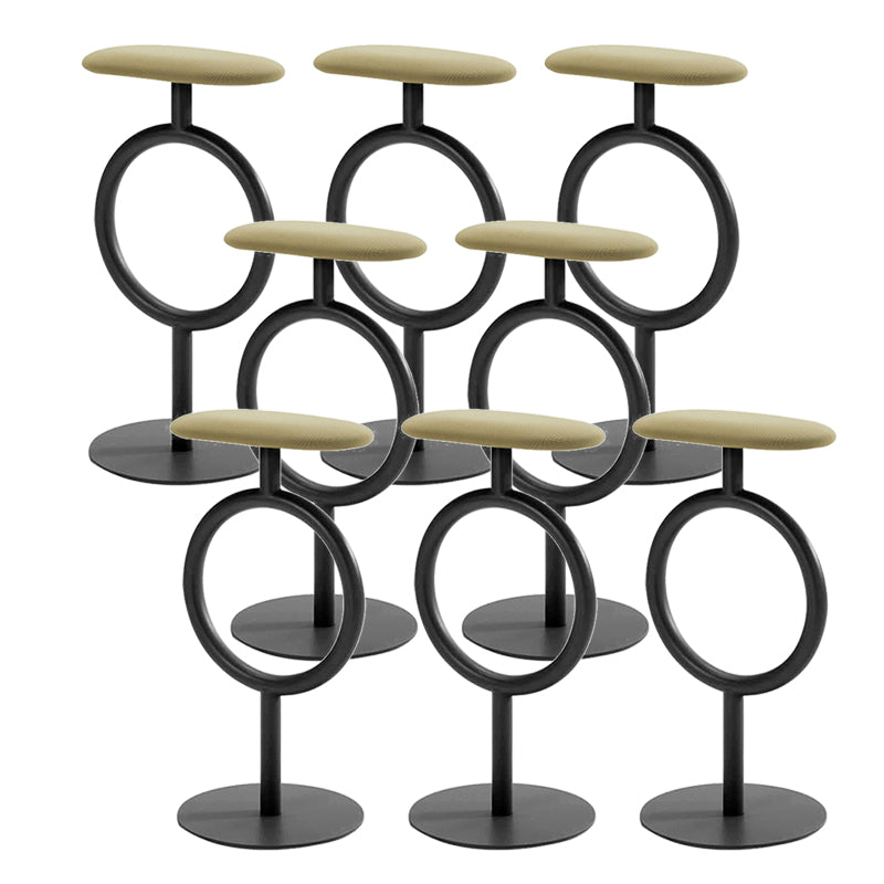 Sgabello da bar interno a bracciale industriale posteriore a bassa parte con base metallica