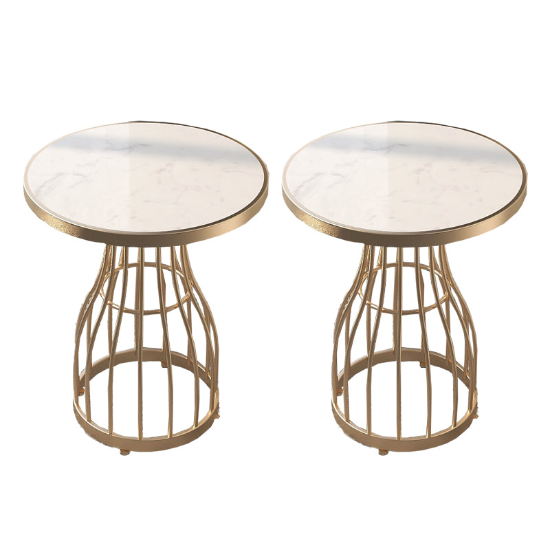 Tavolino da tavolo da marmo rotondo di glam di glam di glam in finta fago.