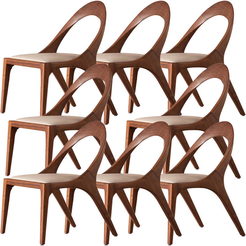 Eigentijdse stijl open rug vast houten huis eetstoelstoel