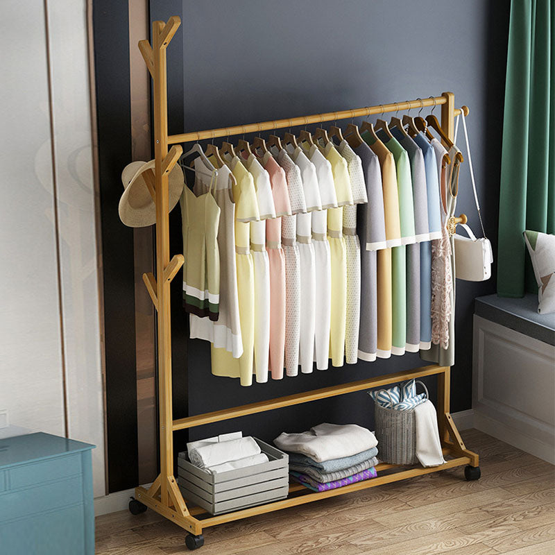 現代のホールツリーフリースタンディングウッドストレージシェルビングコートラック付きキャスター