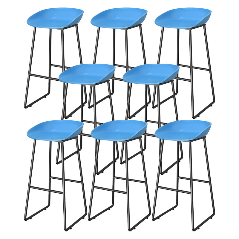 Modern Style Plastic Backless Counter High Stool with Metal Base Blue 8 Piece Set Clearhalo 'Bar Furniture' 'Bar Stools' 'bar_stools' 'furn' 'furn_bar_stools' 'Furniture' 'Kitchen & Dining Furniture' 7748711