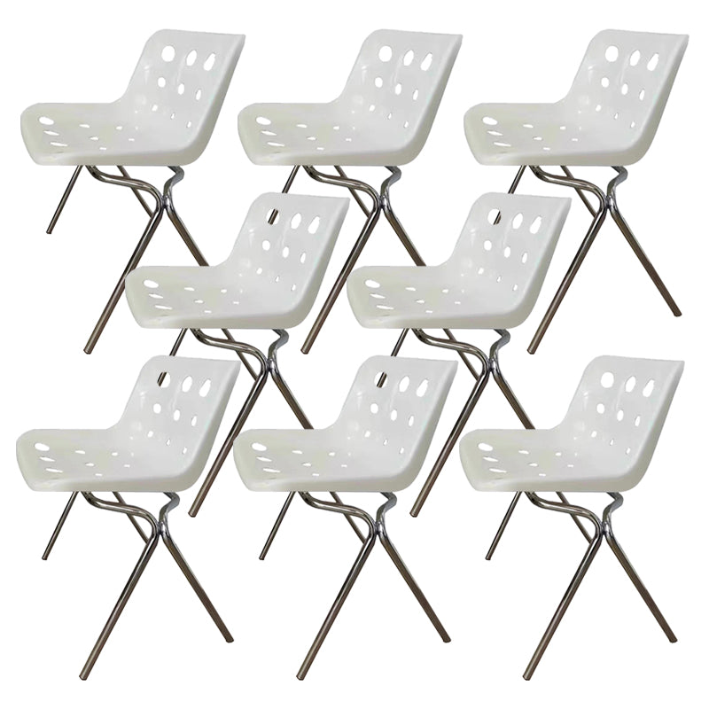 Chaise latéral d'empilement en plastique de style moderne chaise sans bras avec des jambes chromées