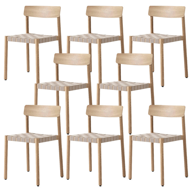 Moderno sedia da pranzo in legno massiccio a legno massiccio.