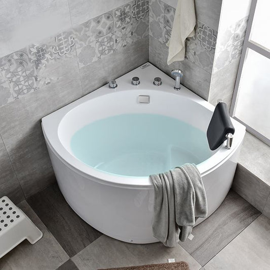 Corner Acrylic-Fiberglass Bathtub Modern White Soaking Bath Tub Clearhalo 'Bathroom Remodel & Bathroom Fixtures' 'Bathtubs' 'Home Improvement' 'home_improvement' 'home_improvement_bathtubs' 'Showers & Bathtubs' 1200x1200_53c30262-812a-4208-a223-345be23bd422