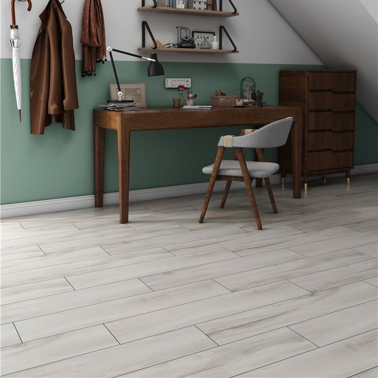 Rectangle Wooden Effect Floor Tile Straight Edge Scratch Resistant Floor Tile Clearhalo 'Floor Tiles & Wall Tiles' 'floor_tiles_wall_tiles' 'Flooring 'Home Improvement' 'home_improvement' 'home_improvement_floor_tiles_wall_tiles' Walls and Ceiling' 1200x1200_94300f84-1359-4cb7-9d53-1e4ef3722a3d