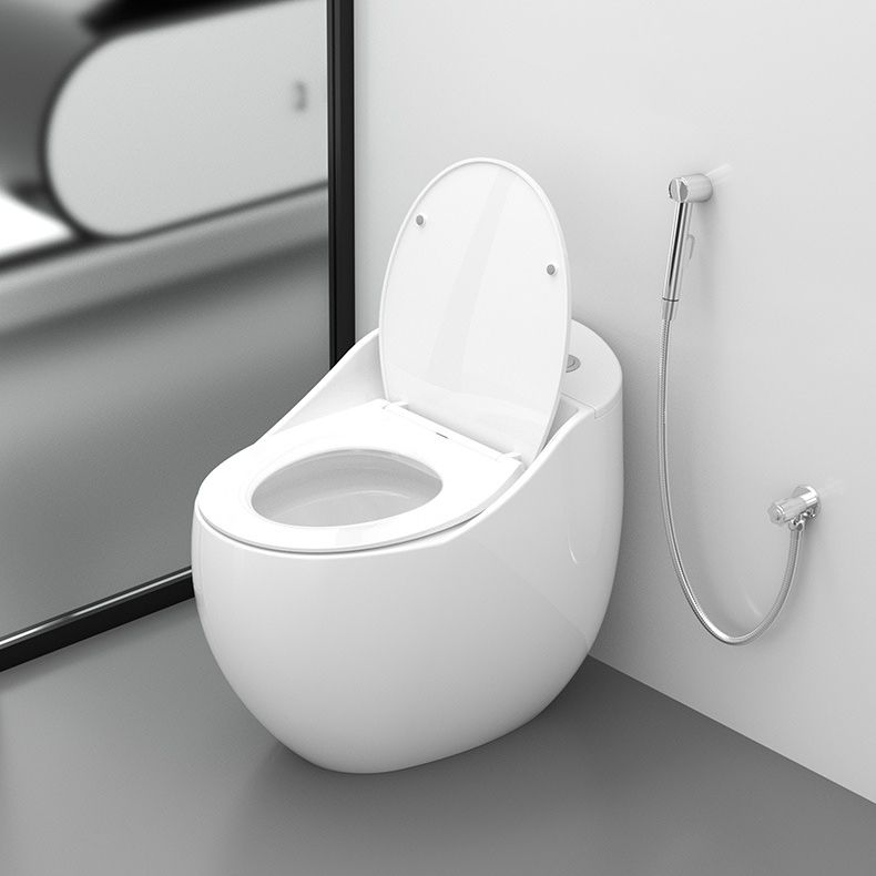 Round-Front Flush Toilet Ceramic Modern One-Piece Toilet with Slow Close Seat Clearhalo 'Bathroom Remodel & Bathroom Fixtures' 'Home Improvement' 'home_improvement' 'home_improvement_toilets' 'Toilets & Bidets' 'Toilets' 1200x1200_e87313f6-a8db-4af0-84f6-41d3e2b47fcb