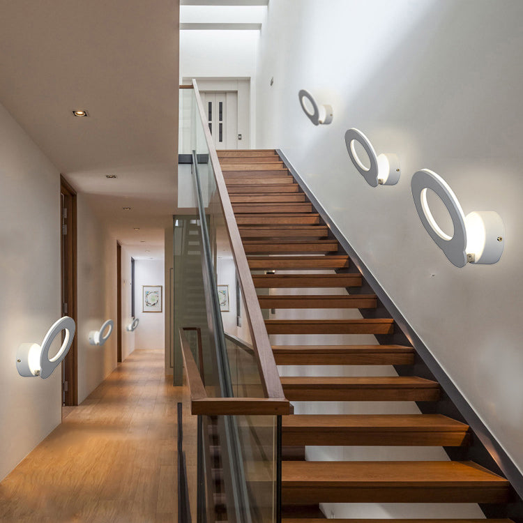 Circle/Square Shaped Wall Sconce Lighting Minimalism Aluminum LED White Wall Lamp in Warm/Natural Lighting Clearhalo 'Cast Iron' 'Glass' 'Industrial' 'Modern wall lights' 'Modern' 'Tiffany' 'Traditional wall lights' 'Wall Lamps & Sconces' 'Wall Lights' Lighting' 129907