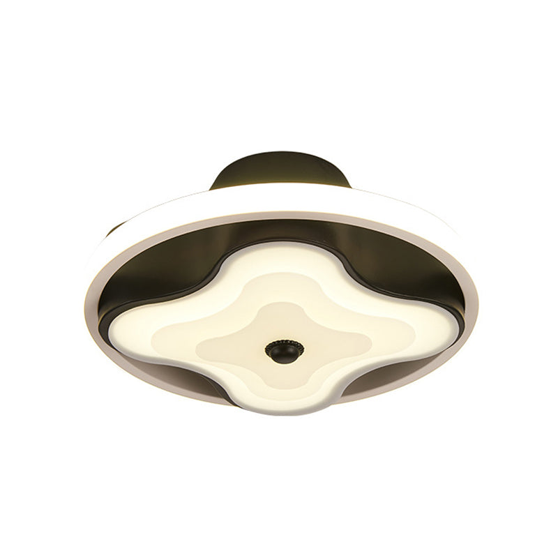 Metal Circular Flush Ceiling Light Modern Black and White LED Ceiling Mount for Lobby, Warm/White Light Clearhalo 'Ceiling Lights' 'Close To Ceiling Lights' 'Close to ceiling' 'Flush mount' Lighting' 1392295