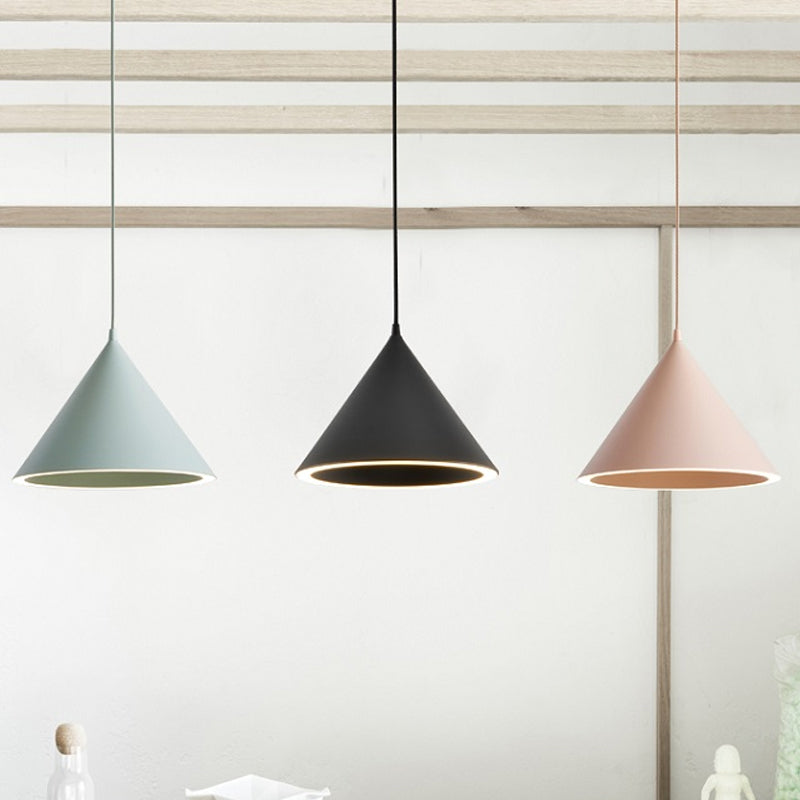 10"/12.5" Diameter 1 Light Conical Hanging Lamp Nordic Stylish Black/Blue Metal Pendant Light over Table Clearhalo 'Ceiling Lights' 'Modern Pendants' 'Modern' 'Pendant Lights' 'Pendants' Lighting' 1416855