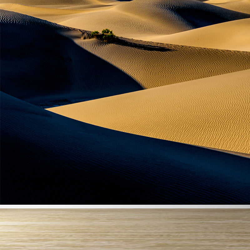 Contemporary Desert Shadows Mural Decal Non-Woven Moisture Resistant Yellow Wall Decor Clearhalo 'Wall Decor' 'Wall Mural' 1594901