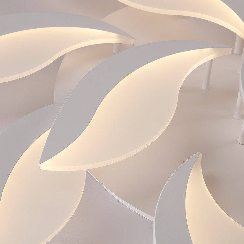 Acrylic Flower Flush Mount Light Contemporary LED 3/5/9 Lights Ceiling Lighting Fixture in Warm/White/Natural Light Clearhalo 'Ceiling Lights' 'Close To Ceiling Lights' 'Close to ceiling' 'Semi-flushmount' Lighting' 164900