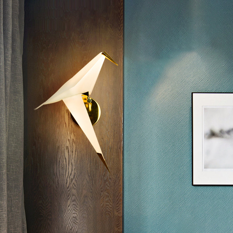 Origami Bird LED Wall Light Fixture Designer Acrylic Bedroom Sconce Lighting in Gold, Warm/White Light Clearhalo 'Cast Iron' 'Glass' 'Industrial' 'Modern wall lights' 'Modern' 'Tiffany' 'Traditional wall lights' 'Wall Lamps & Sconces' 'Wall Lights' Lighting' 1789200