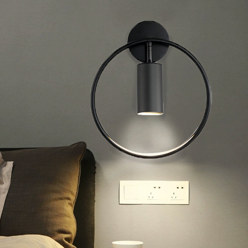 Metallic Ring Sconce Light Fixture Modernism Single Bulb Black/Brass Wall Mounted Lighting Clearhalo 'Cast Iron' 'Glass' 'Industrial' 'Modern wall lights' 'Modern' 'Tiffany' 'Traditional wall lights' 'Wall Lamps & Sconces' 'Wall Lights' Lighting' 1865558