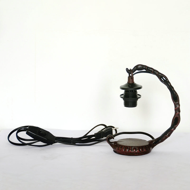 Victorian Dome Table Lighting 1-Light Handcrafted Art Glass Floral Patterned Desk Lamp in Green Clearhalo 'Lamps' 'Table Lamps' Lighting' 2029742