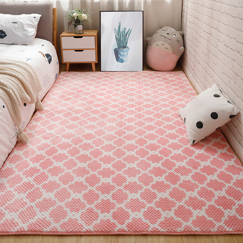 Modern Bedside Area Rug Multi-Color Quatrefoil Print Rug Polyester Non-Slip  Backing Washable Pet Friendly Area Carpet - Clearhalo