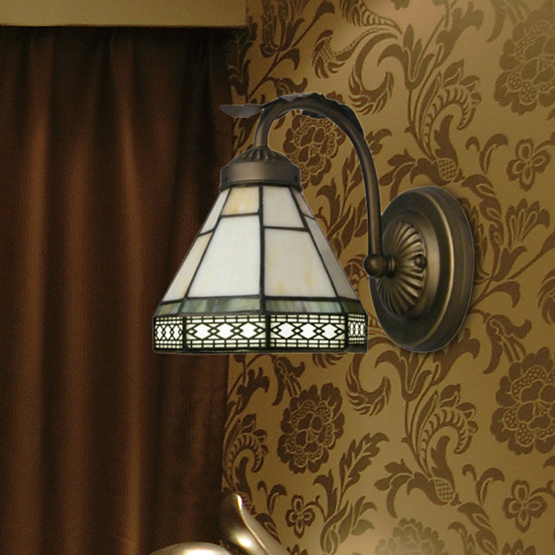 Tiffany Style Mini Wall Sconce with Curved Arm 1 Light Art Glass Wall Lighting in Aged Brass Clearhalo 'Industrial' 'Middle century wall lights' 'Tiffany wall lights' 'Tiffany' 'Wall Lamps & Sconces' 'Wall Lights' Lighting' 253356