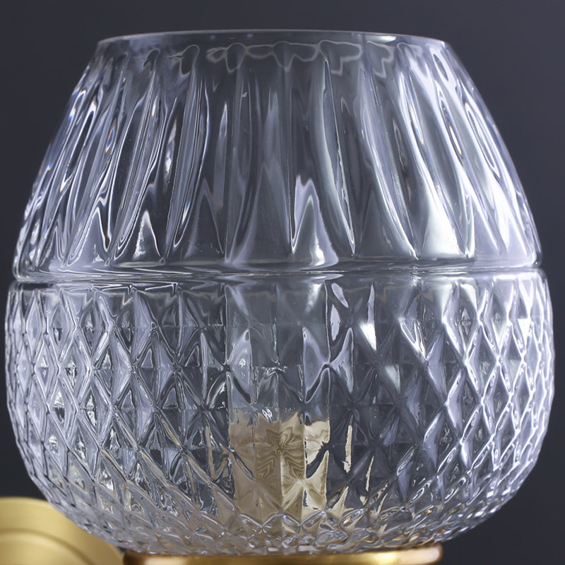 Lattice Brandy Glass Wall Sconce Contemporary Single Brass Wall Mounted Lamp with Curved Arm Clearhalo 'Cast Iron' 'Glass' 'Industrial' 'Modern wall lights' 'Modern' 'Tiffany' 'Traditional wall lights' 'Wall Lamps & Sconces' 'Wall Lights' Lighting' 275478