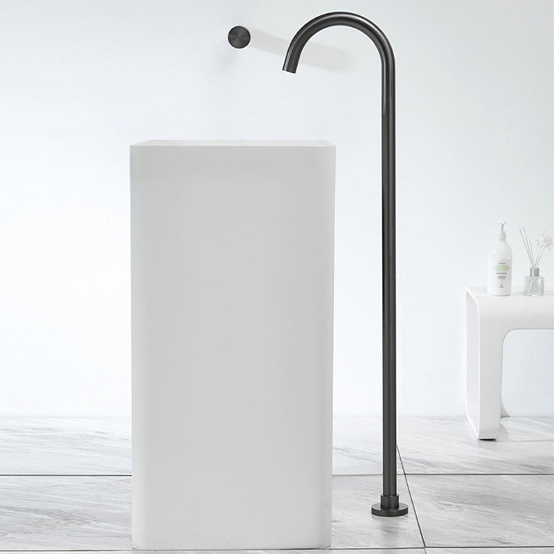 Modern Freestanding Tub Filler Brass 1-Handle Floor Mounted Freestanding Bathtub Faucet Grey Clearhalo 'Bathroom Remodel & Bathroom Fixtures' 'Bathtub Faucets' 'bathtub_faucets' 'Home Improvement' 'home_improvement' 'home_improvement_bathtub_faucets' 6381562