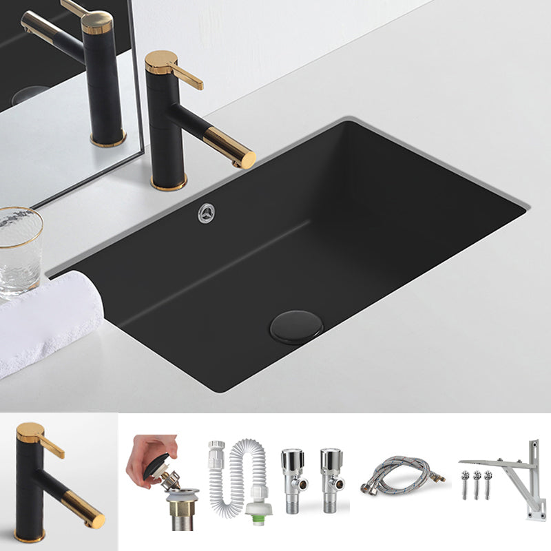 Modern Undermount Bathroom Sink Rectangular Undermount Bathroom Sink with Overflow Black Sink with Faucet Clearhalo 'Bathroom Remodel & Bathroom Fixtures' 'Bathroom Sinks & Faucet Components' 'Bathroom Sinks' 'bathroom_sink' 'Home Improvement' 'home_improvement' 'home_improvement_bathroom_sink' 6577206