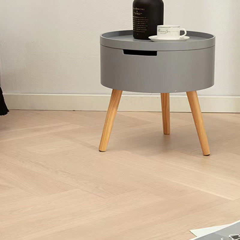 Modern Wood Laminate Flooring Living Room Waterproof Laminate Floor Cream Clearhalo 'Flooring 'Home Improvement' 'home_improvement' 'home_improvement_laminate_flooring' 'Laminate Flooring' 'laminate_flooring' Walls and Ceiling' 6660408