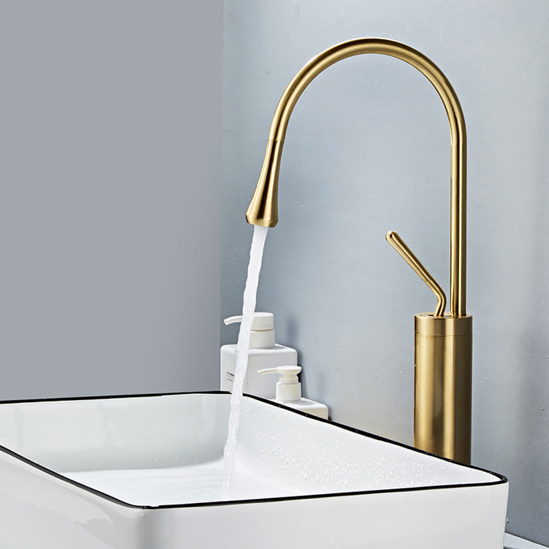 Modern Lever Handles Sink Faucet Gooseneck Circular Brass Bathroom Sink Faucet Gold Tall Clearhalo 'Bathroom Remodel & Bathroom Fixtures' 'Bathroom Sink Faucets' 'Bathroom Sinks & Faucet Components' 'bathroom_sink_faucets' 'Home Improvement' 'home_improvement' 'home_improvement_bathroom_sink_faucets' 6977768