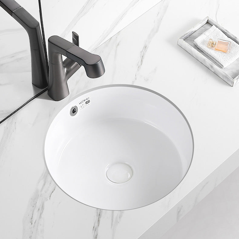 Modern Vessel Lavatory Sink Round Porcelain with Overflow Undermount Bathroom Sink 16"L x 16"W x 7"H Shower Pulling Faucet Sink with Faucet Clearhalo 'Bathroom Remodel & Bathroom Fixtures' 'Bathroom Sinks & Faucet Components' 'Bathroom Sinks' 'bathroom_sink' 'Home Improvement' 'home_improvement' 'home_improvement_bathroom_sink' 7051010