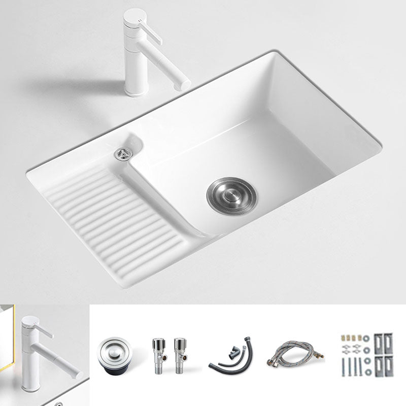 Traditional Undermount Vanity Sink Rectangular Porcelain Right Basin Bathroom Sink 29"L x 17"W x 9"H Sink with Faucet Clearhalo 'Bathroom Remodel & Bathroom Fixtures' 'Bathroom Sinks & Faucet Components' 'Bathroom Sinks' 'bathroom_sink' 'Home Improvement' 'home_improvement' 'home_improvement_bathroom_sink' 7111124