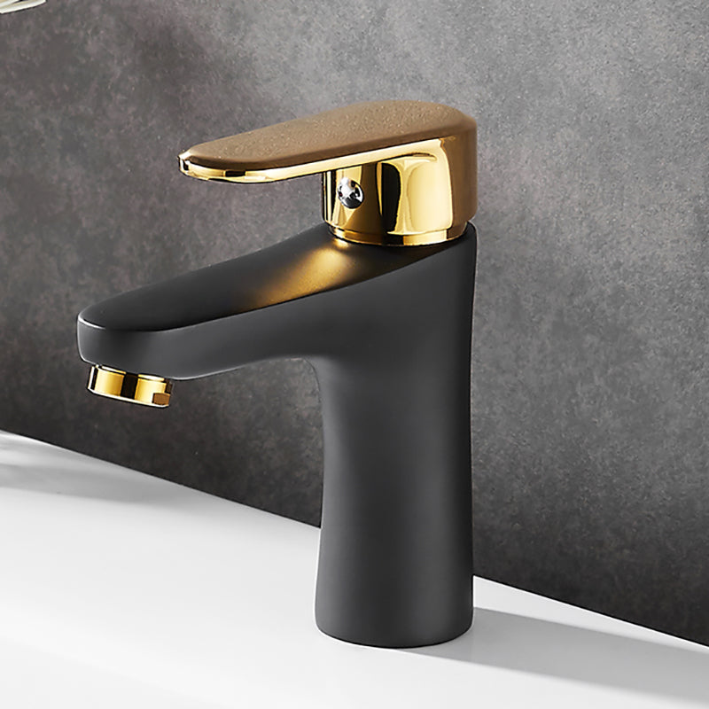 Black-Gold Vessel Sink Faucet Lever Handle Low Arc Vessel Faucet Oval Handle Clearhalo 'Bathroom Remodel & Bathroom Fixtures' 'Bathroom Sink Faucets' 'Bathroom Sinks & Faucet Components' 'bathroom_sink_faucets' 'Home Improvement' 'home_improvement' 'home_improvement_bathroom_sink_faucets' 7119647