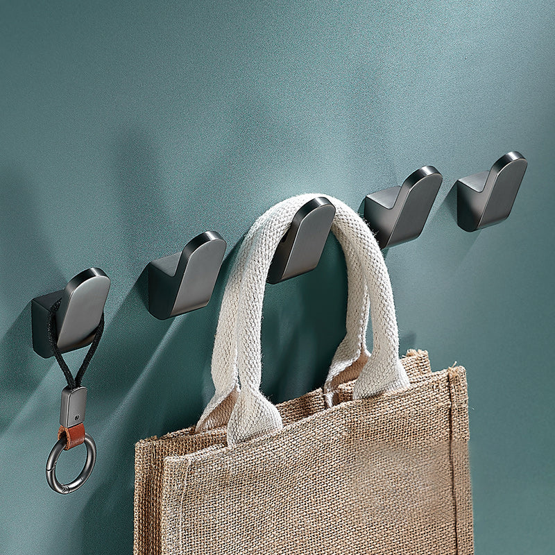 Brass 5 Piece Bathroom Accessory Set Vintage Metal Robe Hooks Grey 5 Piece Set Towel Robe Hook Clearhalo 'Bathroom Hardware Sets' 'Bathroom Hardware' 'Bathroom Remodel & Bathroom Fixtures' 'bathroom_hardware_sets' 'Home Improvement' 'home_improvement' 'home_improvement_bathroom_hardware_sets' 7160001