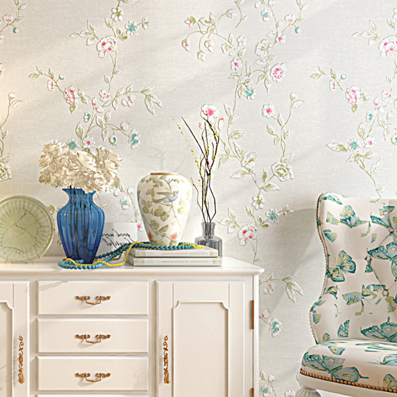 Multi-Colored Garden Vine Wallpaper Floral Design 57.1 sq ft. Non-Pasted Decorative Wall Covering Clearhalo 'Country wall decor' 'Rustic' 'Wallpaper' Wall Decor' 888201