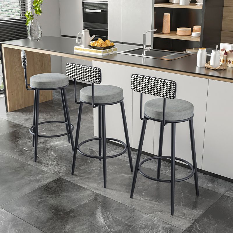 Modern Armless Backrest Counter Stool Iron Kitchen Bar Stool with Pedal and Cushion Clearhalo 'Bar Furniture' 'Bar Stools' 'bar_stools' 'furn' 'furn_bar_stools' 'Furniture' 'furniture_bar_stools' 'Kitchen & Dining Furniture' 1200x1200_001c354e-336a-44da-a3c8-cbcb3d2bda75