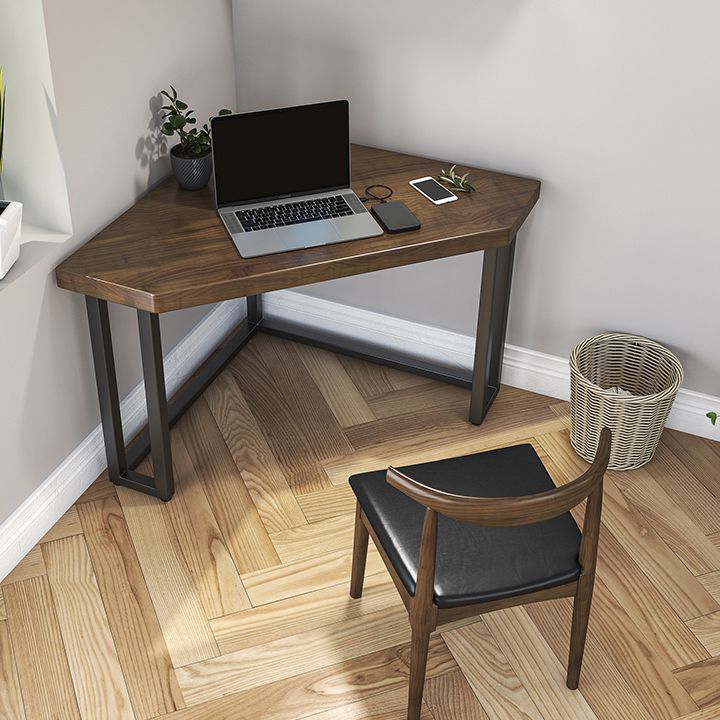 Corner Table Modern Style Solid Wood Top Black Metal Table Legs for Bedroom Clearhalo 'furn' 'furn_office_desk' 'Furniture' 'furniture_office_desk' 'Office Desks' 'Office Furniture' 'office_desk' 1200x1200_0055f4ba-bb62-4739-b419-721c6e2c7aaa
