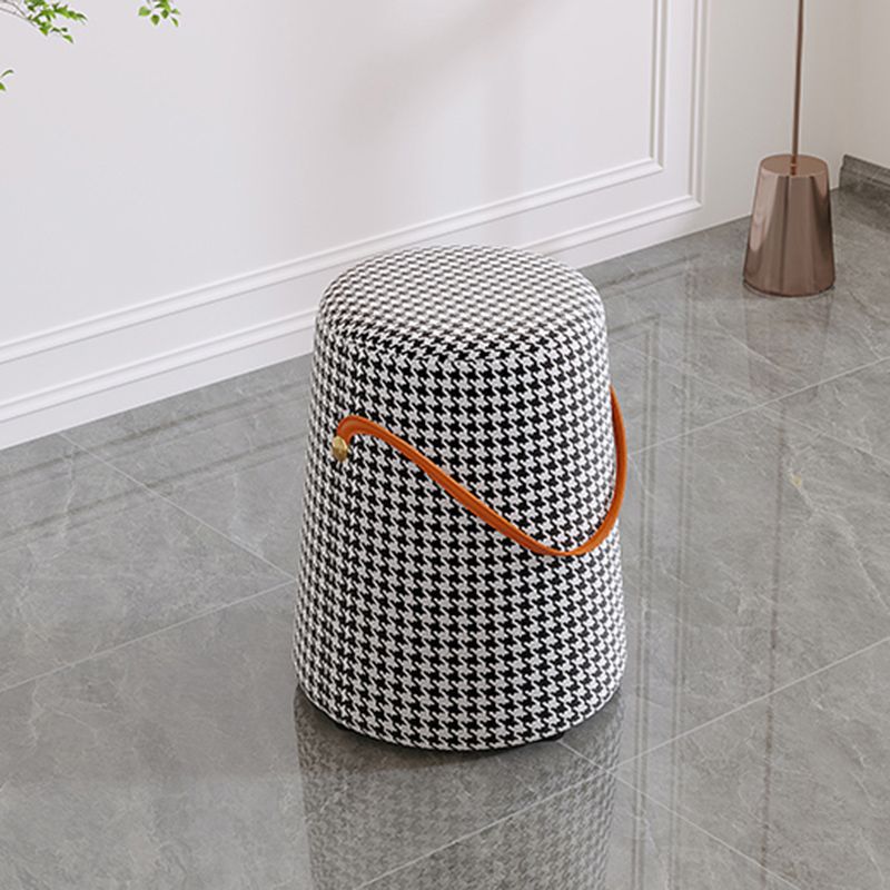 Upholstered Modern Pouf Ottoman Fabric Whole Colored Portable Round Ottoman Clearhalo 'furn' 'furn_ottomans_poufs' 'Furniture' 'Living Room Furniture' 'Ottomans & Poufs' 'ottomans_poufs' 1200x1200_00650d31-5e00-4be9-9e36-3dc1bc13a79f