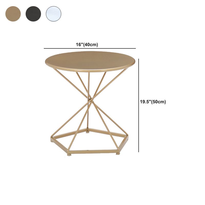 Tavolino in metallo tondo alto 19,6 "di metà secolo