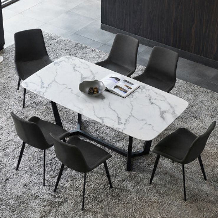 Chaise contemporaine chaise sans arme pour cuisine avec des jambes en métal