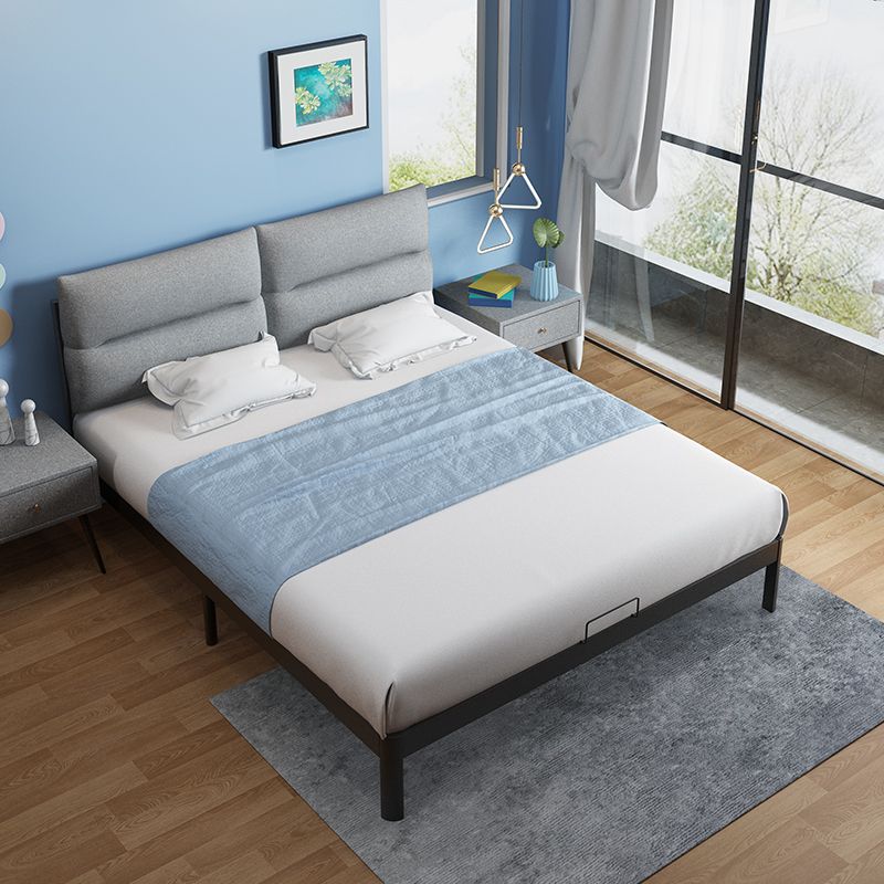 Fiamma del letto di alto profilo in metallo contemporaneo da 39,37 "a pannello H