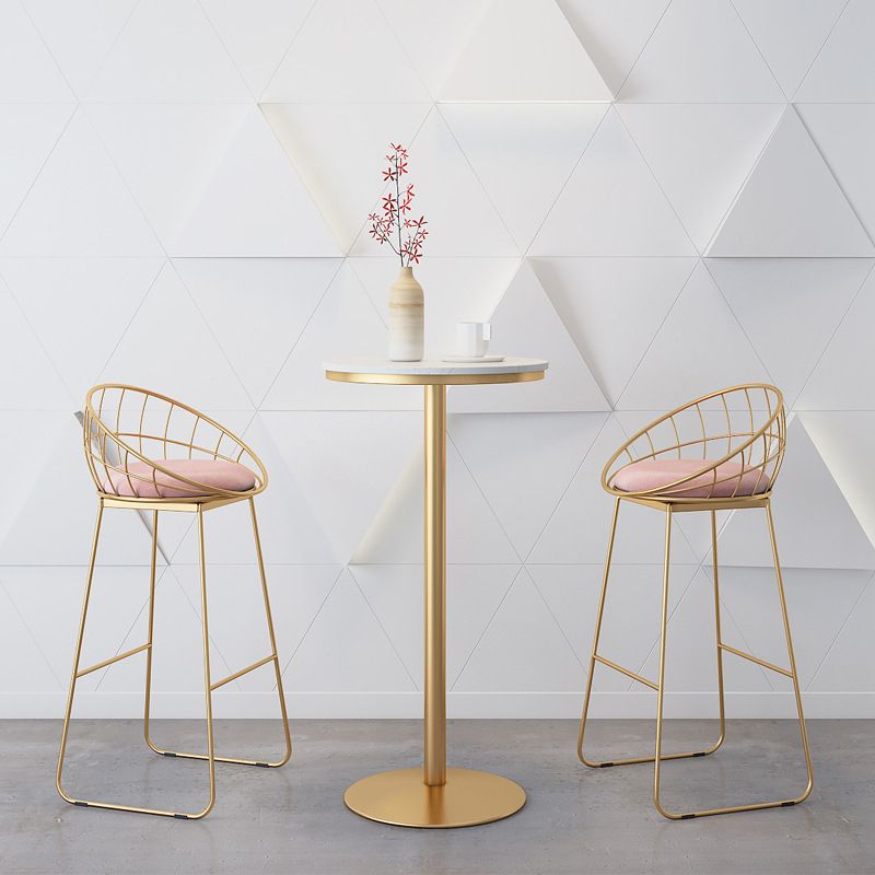 Modern 1/2/3/4 Pieces Metal Bar Table Set Round Bar Table with High Stools for Kitchen Clearhalo 'Bar Furniture' 'furn' 'furn_home_bar_bar_sets' 'Furniture' 'Home Bars & Bar Sets' 'home_bar_bar_sets' 'Kitchen & Dining Furniture' 1200x1200_0134ccdf-d663-4404-9fba-0376aace523f