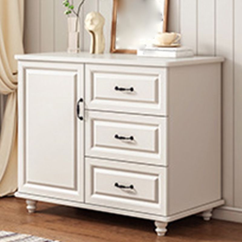 木製の脚と収納引き出しのキャビネットを備えたモダンなサイドキャビネット