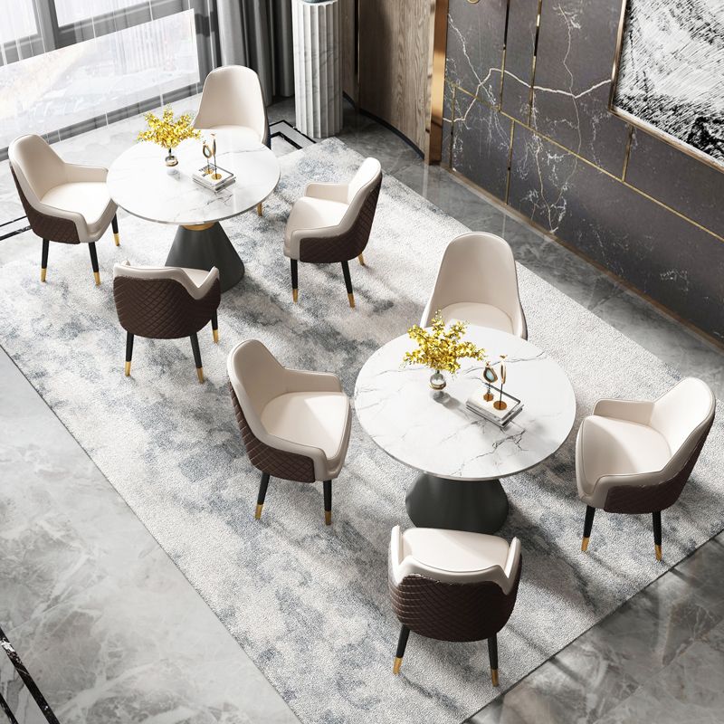 伝統的な豪華なダイニングテーブルラウンドホワイトトップの台座ダイニングテーブル