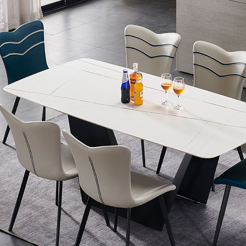 Silla lateral de cuero de color de comedor interior moderno