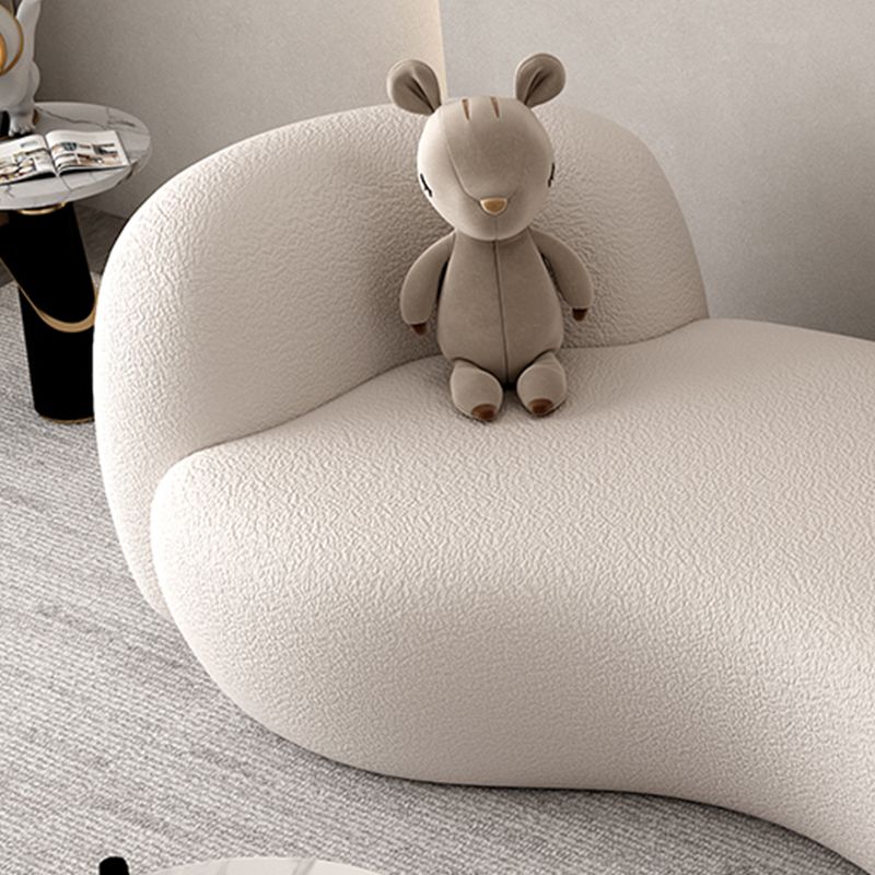 Sofá de sofá curvado con brazo de esmoquin apretado contemporáneo en gris/blanco