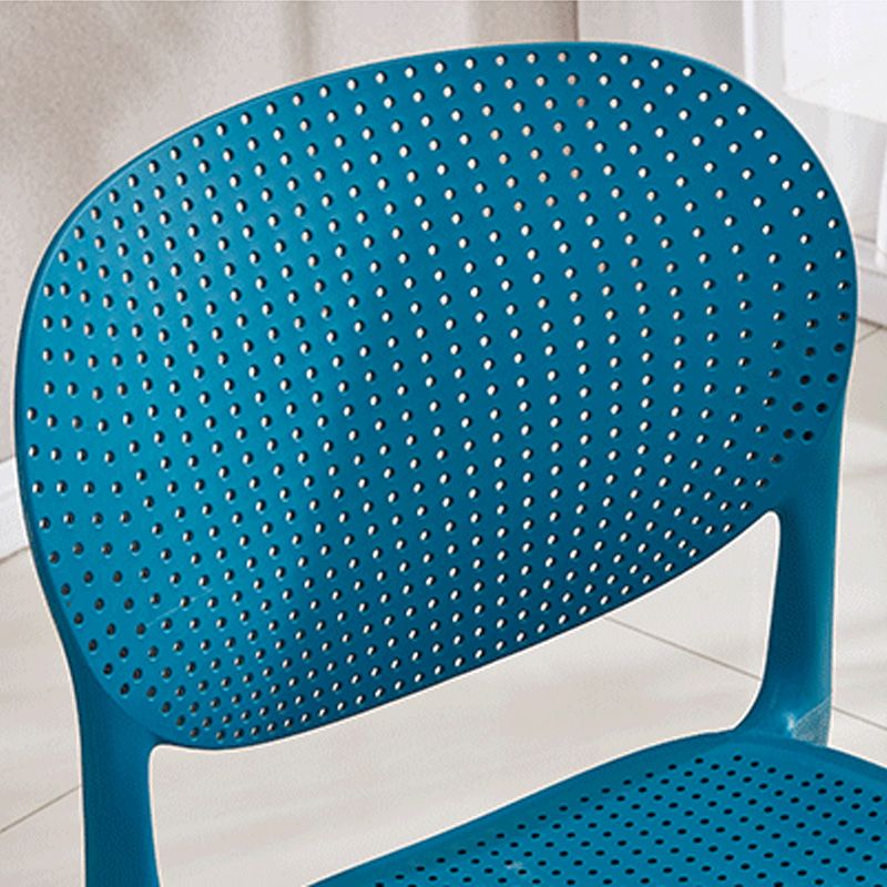 Plastic Modern Indoor-Outdoor Side Chair Home Open Back Dining Side Chair Clearhalo ' kitchen&dining_furn' 'Dining Chairs' 'Dining Tables & Seating' 'dining_chair' 'furn' 'furn_dining_chair' 'Furniture' 'furniture_dining_chair' 'Kitchen & Dining Furniture' 'kitchen' 1200x1200_016c309d-33dc-4d9d-9811-60ee7b577a5d