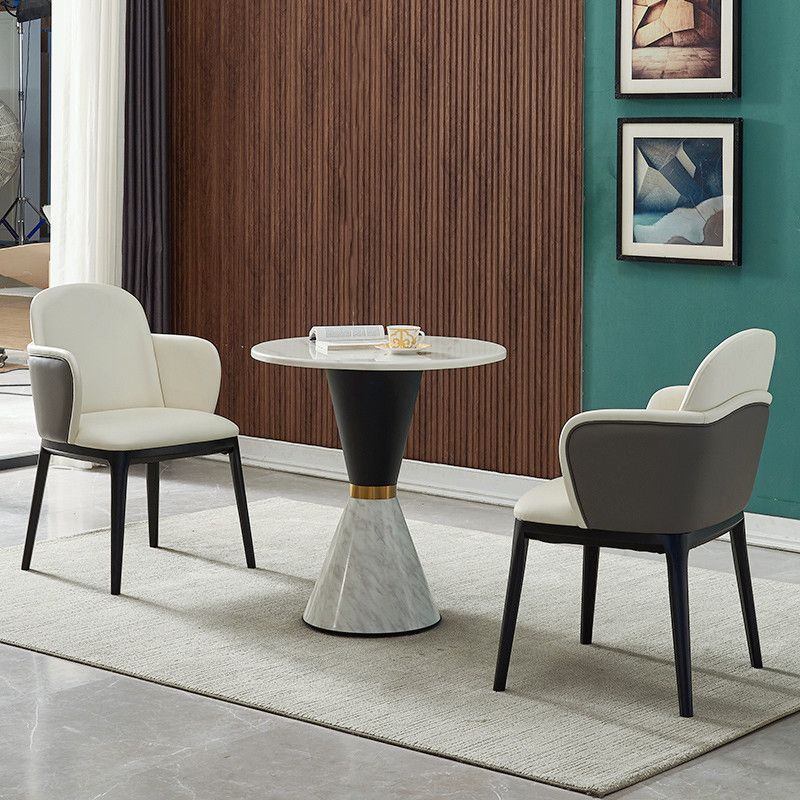 Round Pedestal Dining Table Traditional Luxury Furniture for Dining Room Clearhalo ' dining_table' 'Dining Tables & Seating' 'Dining Tables' 'furn' 'furn_dining_table' 'Furniture' 'furniture_dining_table' 'Kitchen & Dining Furniture' 'kitchen&dining_furn' 'kitchen' 'kitchen_dining_table' 1200x1200_017b935f-df54-4605-8e71-55a84eb457e2