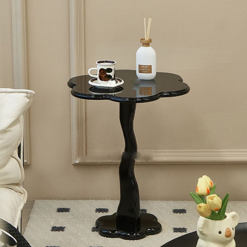 Mesa de madera de mesa lateral irregular de estilo moderno