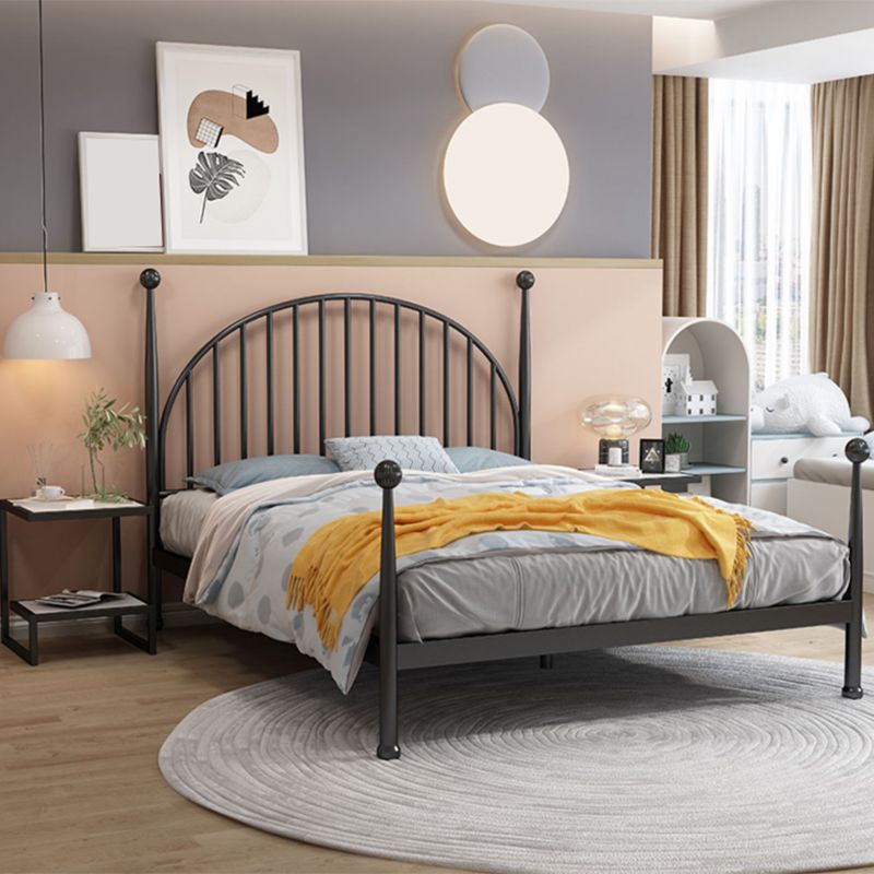 Quattro poster, testiera del mandrino arcuato, stile glam alto 47 pollici